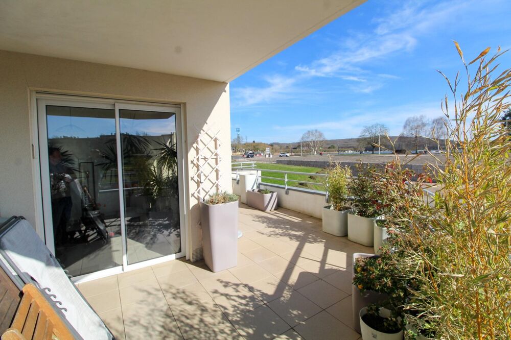 Vente Appartement Appartement d'exception au bord de l'étang du Plessis Montceau-les-mines