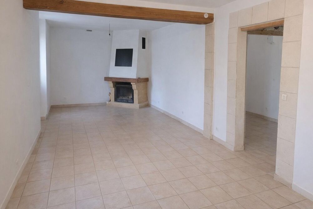 Maison de bourg de 90m2 avec studio en sus.