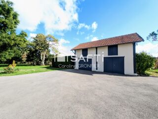  Maison à vendre 10 pièces 218 m²