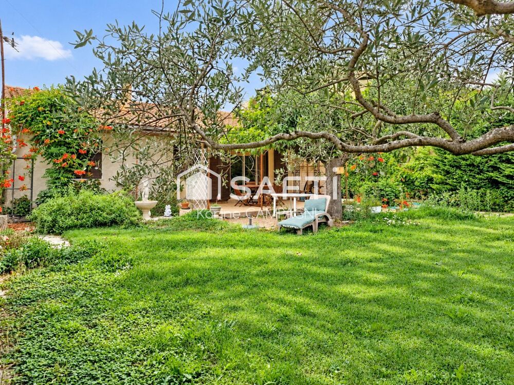 Vente Maison Maison avec jardin, terrasse couverte et annexes Cavaillon