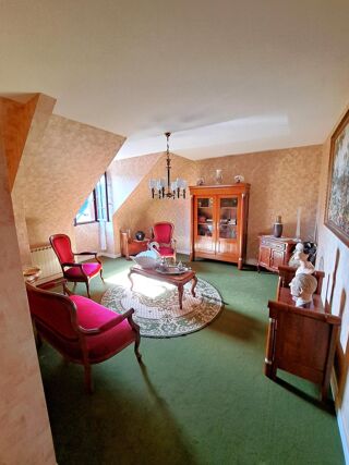  Maison � vendre 8 pi�ces 242 m�