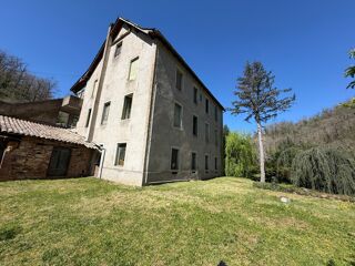  Maison � vendre 15 + pi�ces 330 m�