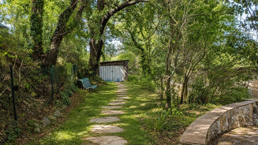 Vente Maison UN HAVRE DE PAIX AU BORD DE LA RIVIÈRE, IDÉAL POUR UNE VIE DE FAMILLE Salernes