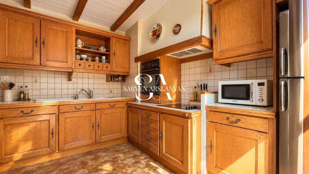 Vente Maison Maison familiale 105 m² traversante avec jardin, à deux pas des écoles à Ormesson-sur-Marne Ormesson-sur-marne