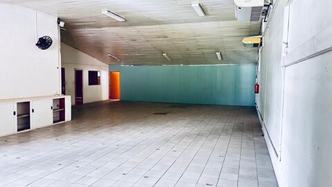 Local Commercial de 221 m&sup2; ; ZAC de Rivi&egrave;re Roche 167000 97200 Fort-de-france