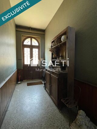  Immeuble  vendre 210 m