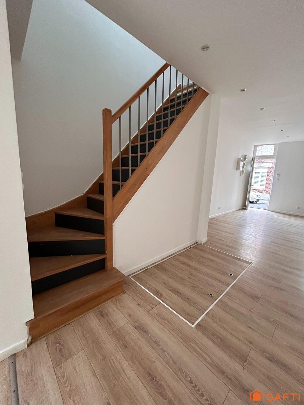 Vente Maison Maison de 91m² - T4 avec extérieur Saint-quentin