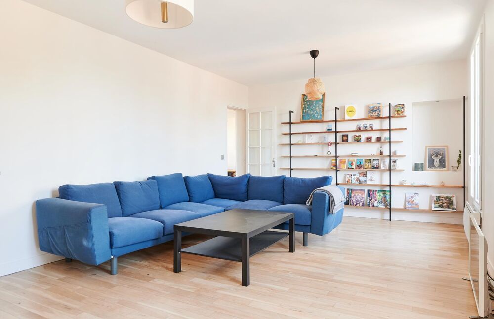Appartement entièrement rénové situé au calme