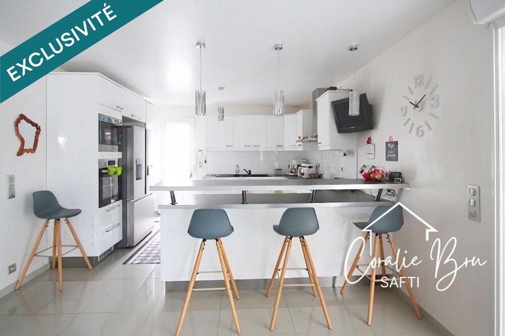 Vente Maison Maison 135 m² avec piscine et jardin paysager Saint-caprais-de-bordeaux