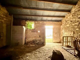 Vente Immeuble Grange d'environ 50 m2 au sol Chaniers
