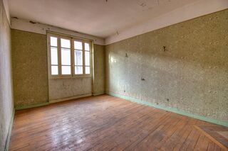  Immeuble  vendre 196 m