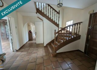  Maison � vendre 9 pi�ces 265 m�