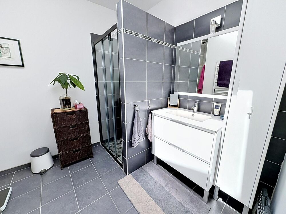 Vente Maison Maison de plain pied dans le bourg Latresne