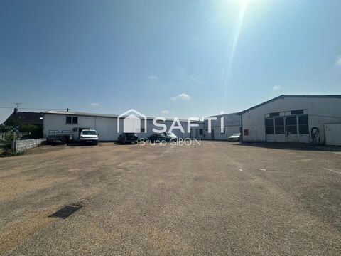 Locaux 880 m&sup2; comprenant stockage, atelier, bureaux. 236000 45500 Gien