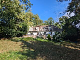  Maison � vendre 7 pi�ces 215 m�