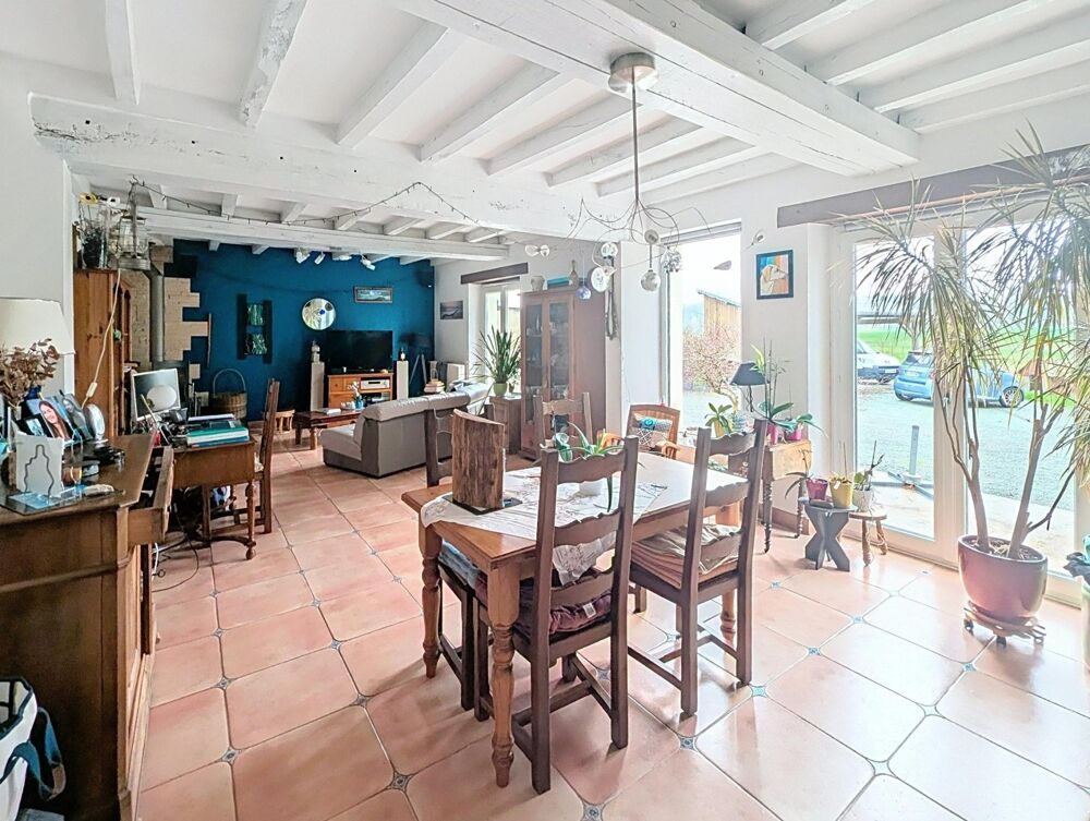 Vente Maison Longère sur grande parcelle sans voisinage Verrieres-en-anjou
