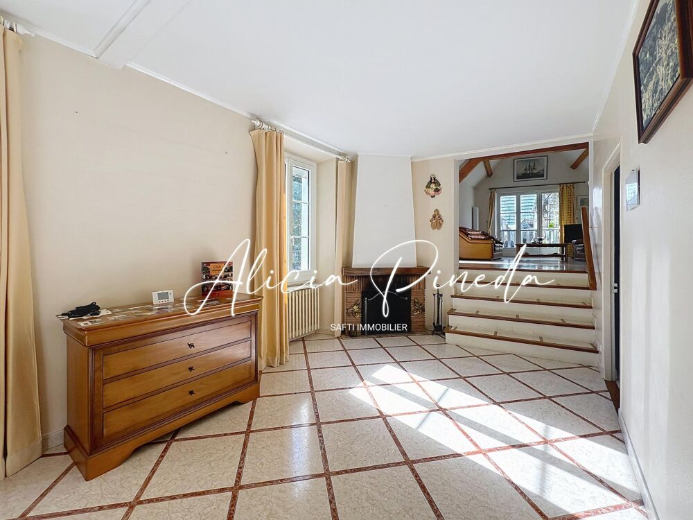 Vente Maison Crespi�res : maison ancienne � r�nover Crespieres