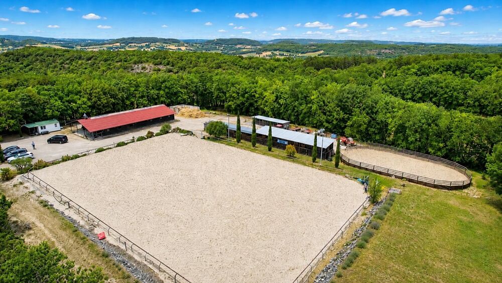   PROPRIÉTÉ ÉQUESTRE DE STANDING . 12 Hectares 