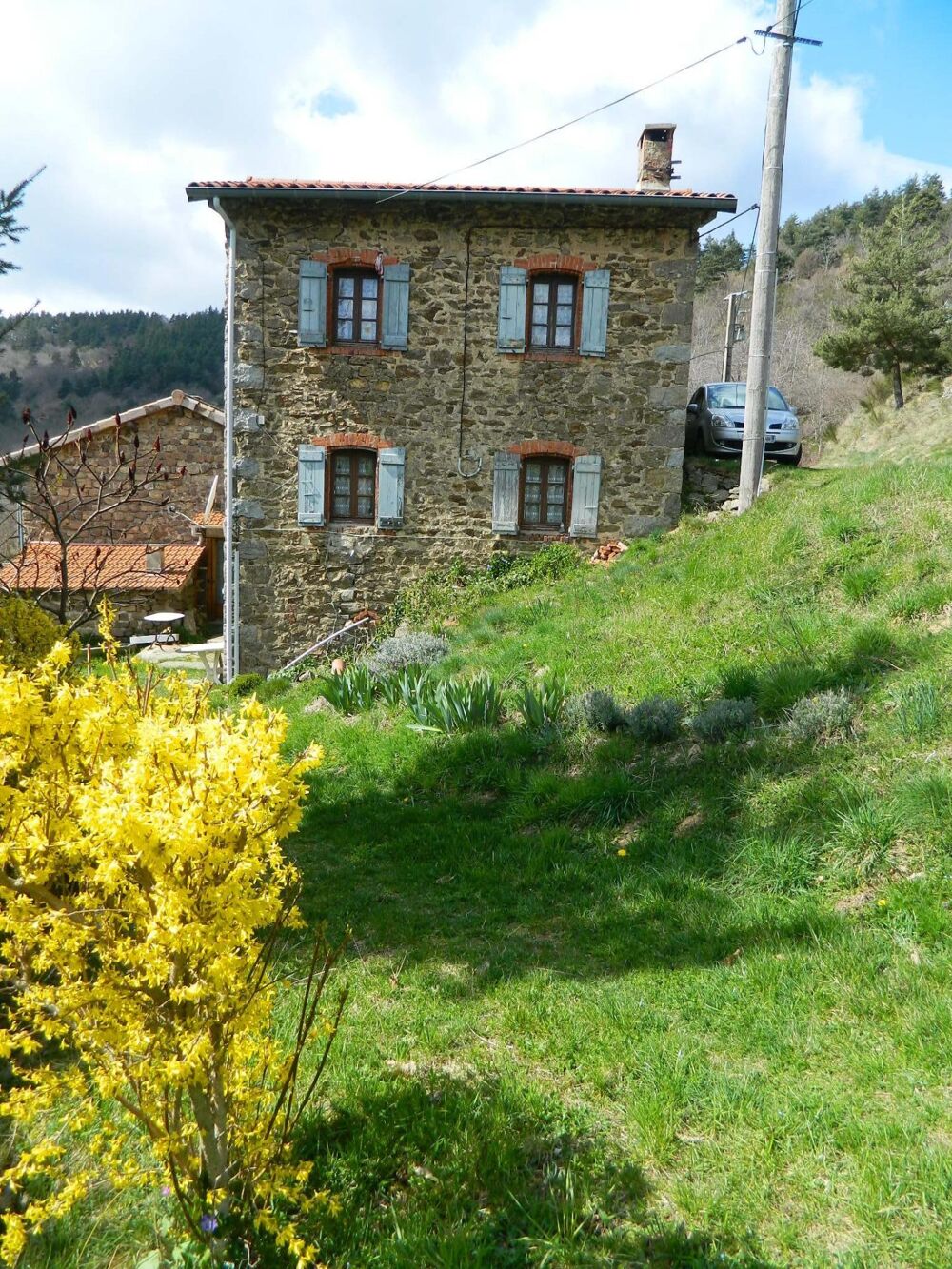 Maison 3 pièces 63 m² · à Saint-Genest-Lachamp · 63 m² · 185 000 €