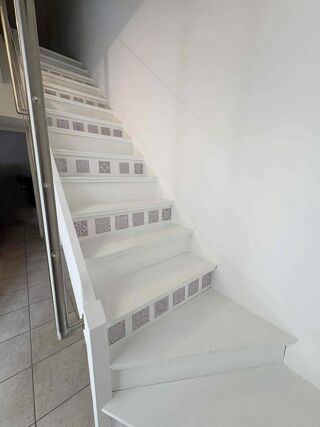  Appartement � vendre 3 pi�ces 81 m�