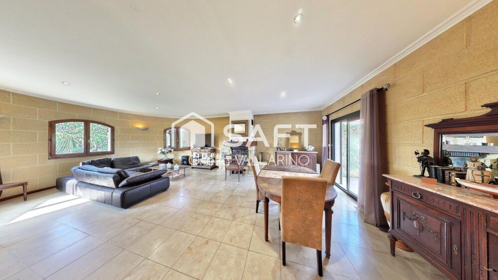Vente Maison Laissez-vous séduire par cette villa de caractère Saint-louis-de-montferrand