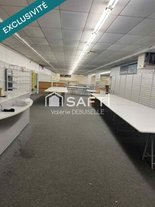  Immeuble � vendre 852 m�