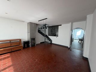 Vente Appartement Triplex Confidentiel 143 m² –Terrasse Privative & Annexes Reims