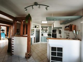 Maison à vendre 6 pièces 194 m²