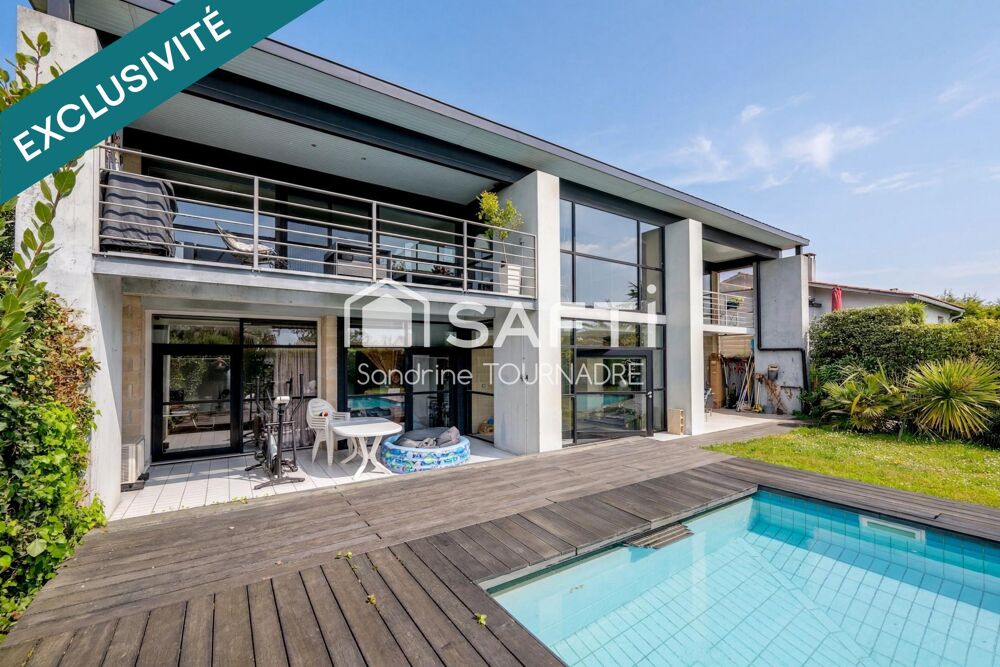 LE BOUSCAT  Limite Parc Bordelais : Maison d'architecte, 290 m², piscine, sans vis-à-vis