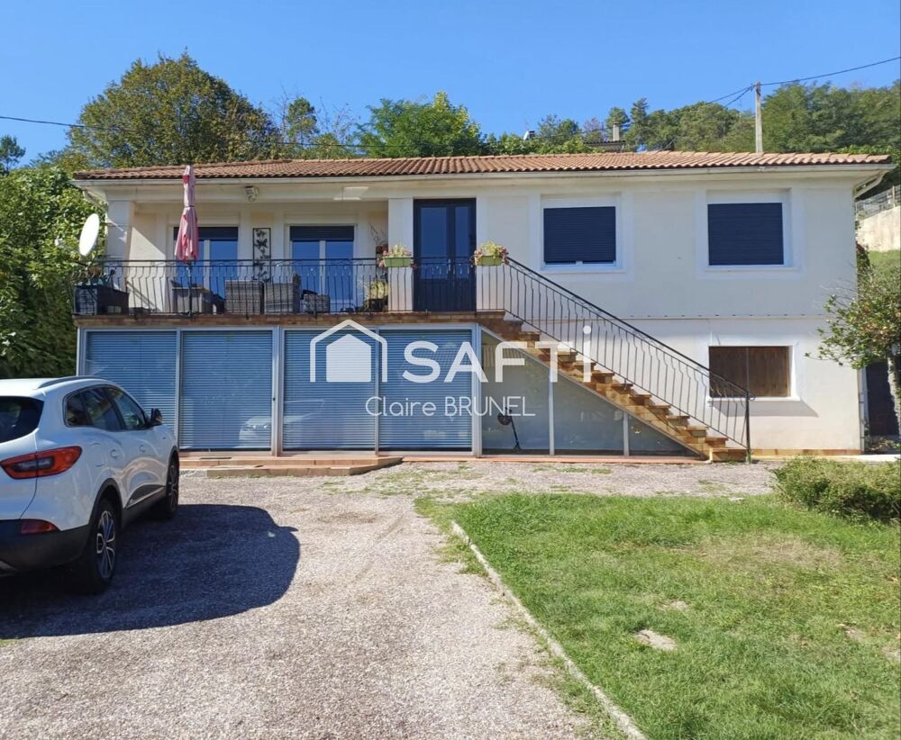 Villa avec deux appartements