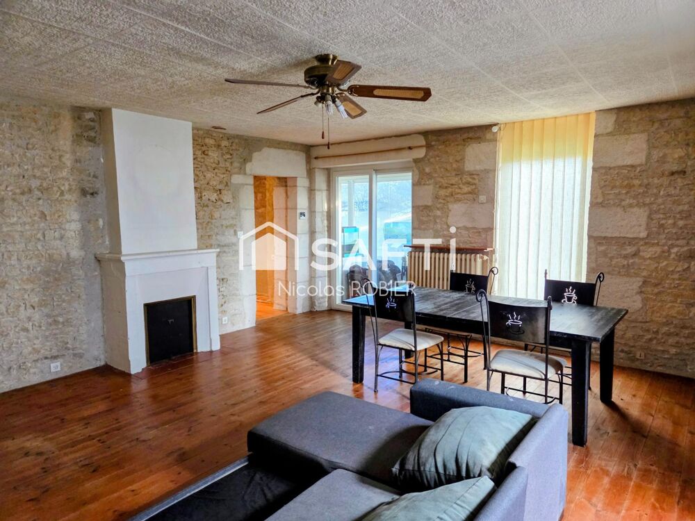 Vente Maison Maison en pierre autonome en énergie !! Garage, dépendances, jardin ! Parcelle constructible à revendre ! La rochenard