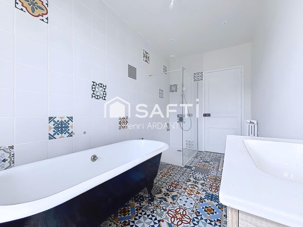 à vendre  Propriété/château Limoges (87000)