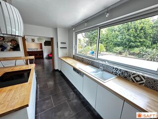  Maison � vendre 8 pi�ces 209 m�