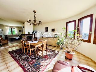  Maison  vendre 6 pices 231 m
