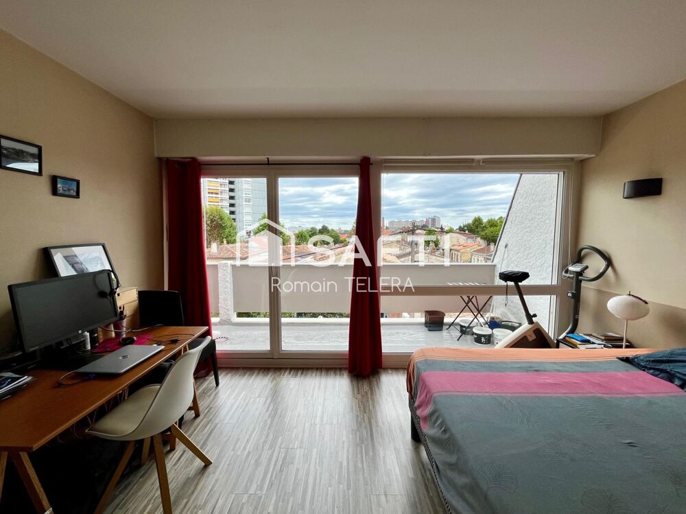 Vente Appartement Sacré-Cœur - Nansouty : T2 de 54 m² avec vue dégagée et grand balcon Bordeaux