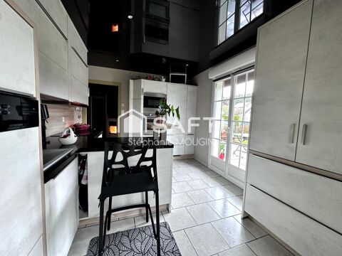   Maison plain-pied Maison - 8 pi�ce(s) - 135 m�