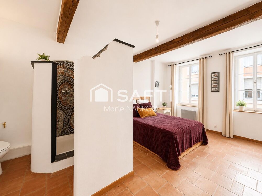 COUP DE COEUR EN PLEIN COEUR DE CARCASSONNE  MAISON DE VILLE ENTIÈREMENT RÉNOVÉE  AUCUN TRAVAUX  PAS DE COPROPRIÉTÉ