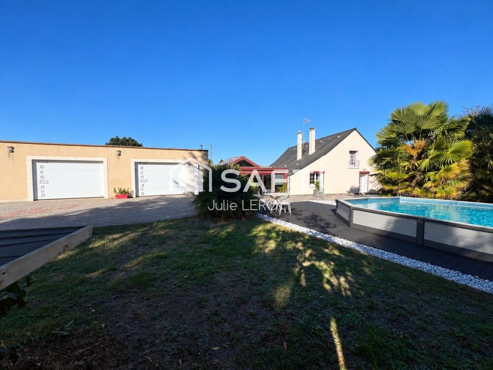 Demeure de 170 m² habitables située à POILLÉ-SUR-VÈGRE (72350)