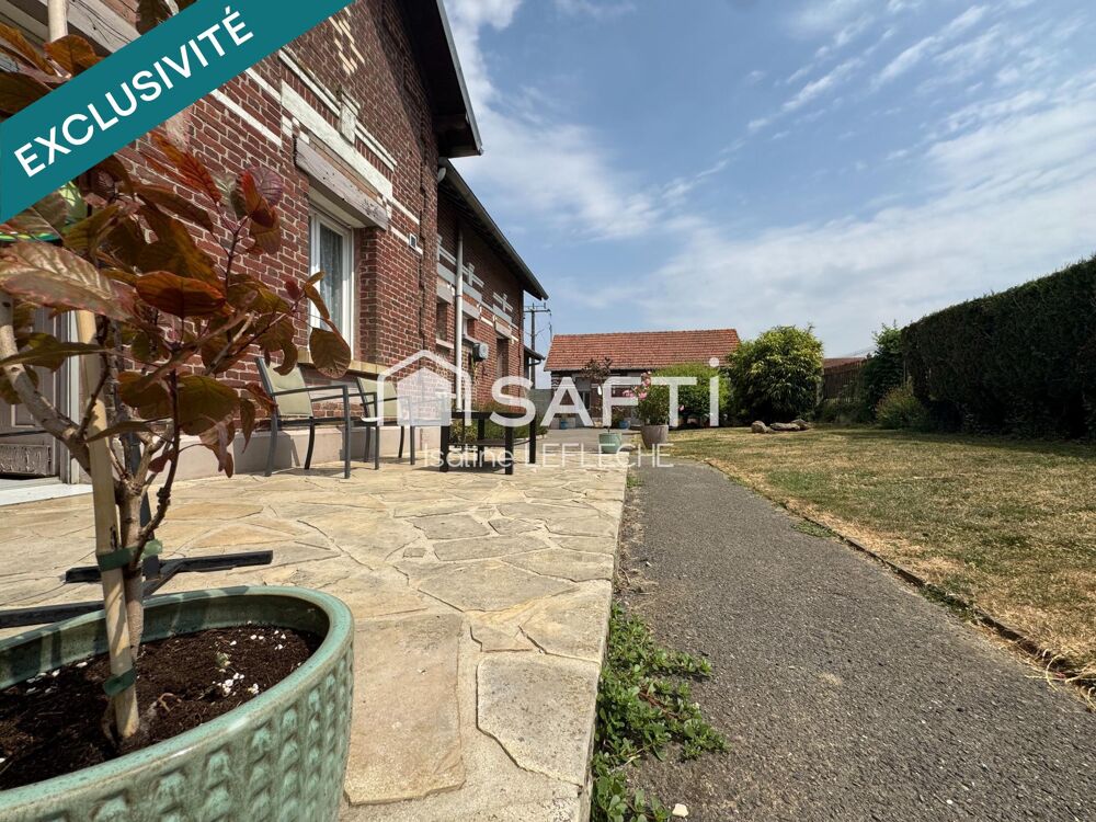 Maison en brique de 150m2 avec garage et dépendances