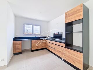  Maison 4 pièces 96 m² Nissan-lez-enserune