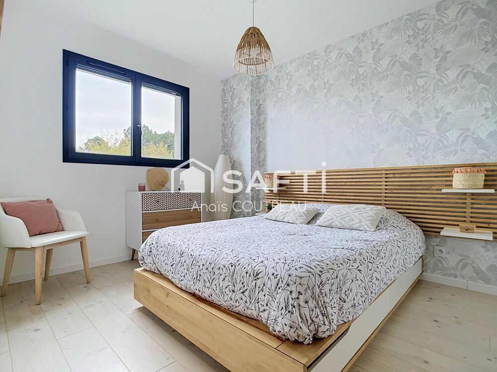 Vente Maison MAISON CONTEMPORAINE RÉCENTE DANS ENVIRONNEMENT CALME AVEC PISCINE Saint-medard-en-jalles
