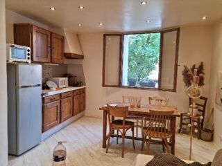  Immeuble � vendre 310 m�