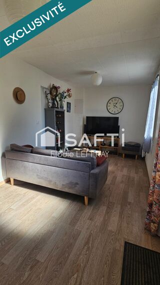 Vente Maison Maison de plain-pied sans vis-à-vis rénové de 75m² sur terrain clos Vaas