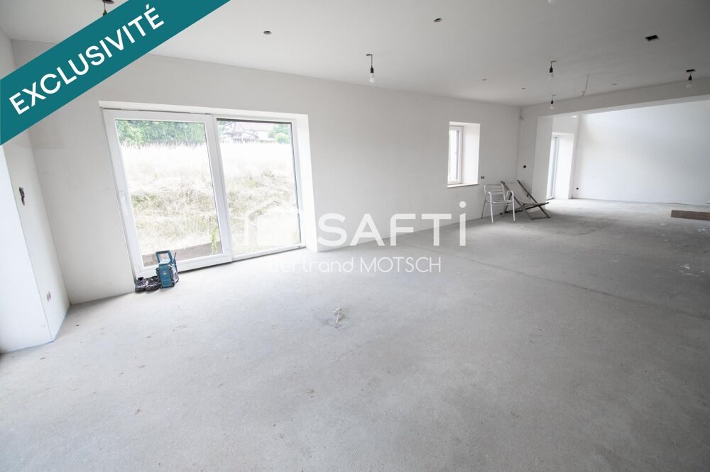 Vente Maison Maison de 185 m2 sur terrain 2347m2 à finir . Ville-houdlemont