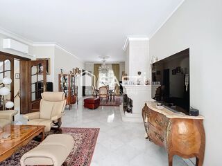  Maison à vendre 7 pièces 221 m²
