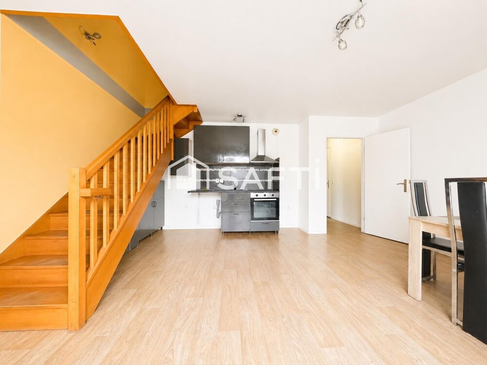 Duplex T4 77m² avec terrasse & box  clé en main !