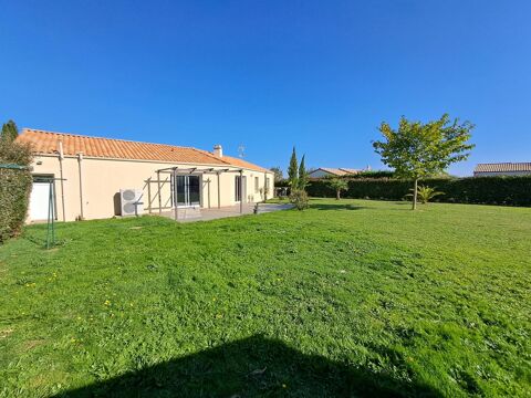   Plain-pied avec 3 chambres proche Fontenay-le-Comte Maison - 5 pi�ce(s) - 115 m�