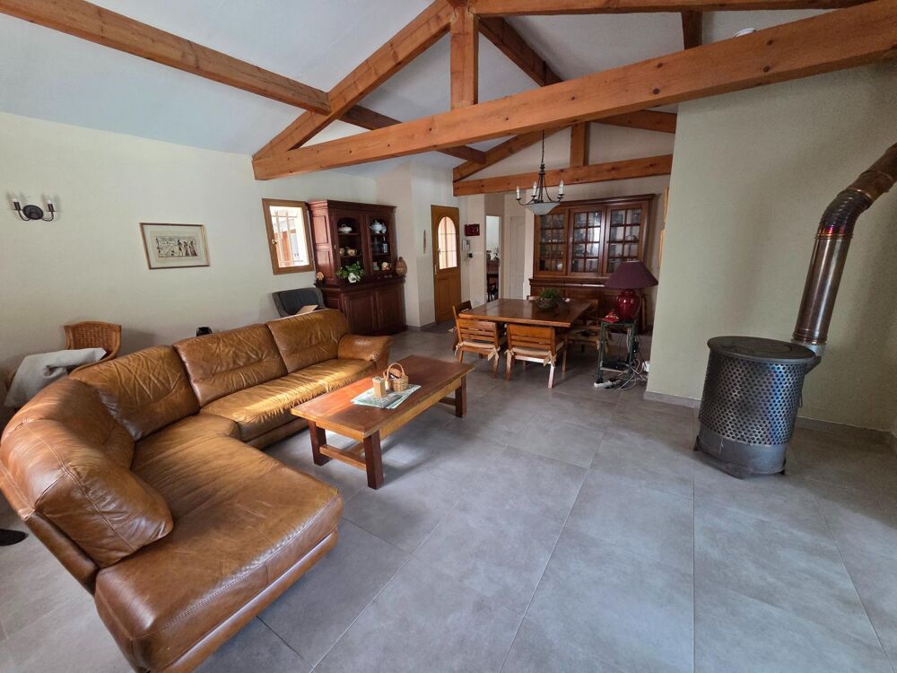 Maison familiale avec piscine à Puyricard