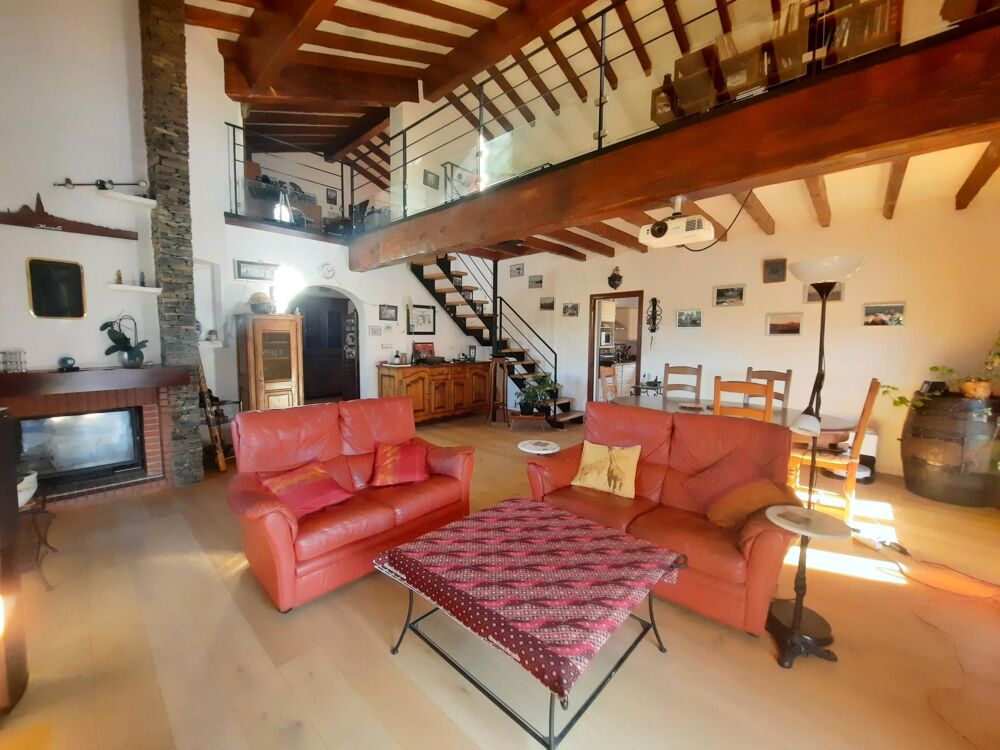 Calme - Vue Canigou - 211m² - 7 pièces - 1600 m²