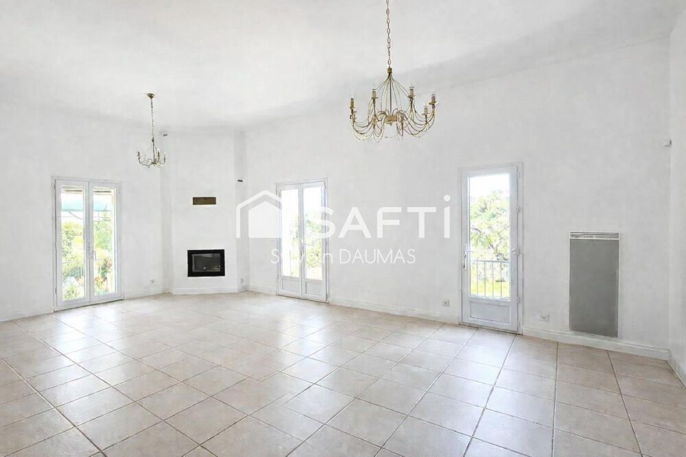 à vendre  Maison Toulon (83200)